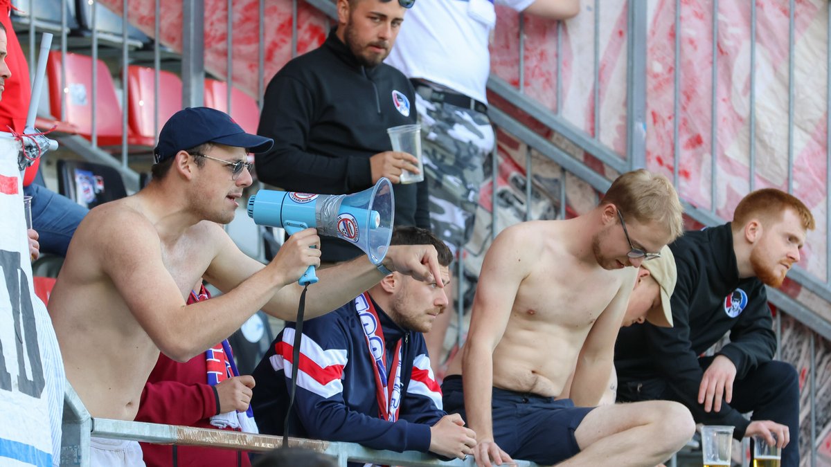 "Frohe Ostern": Haching zahlt Abstiegs-Tickets für treue Fans
