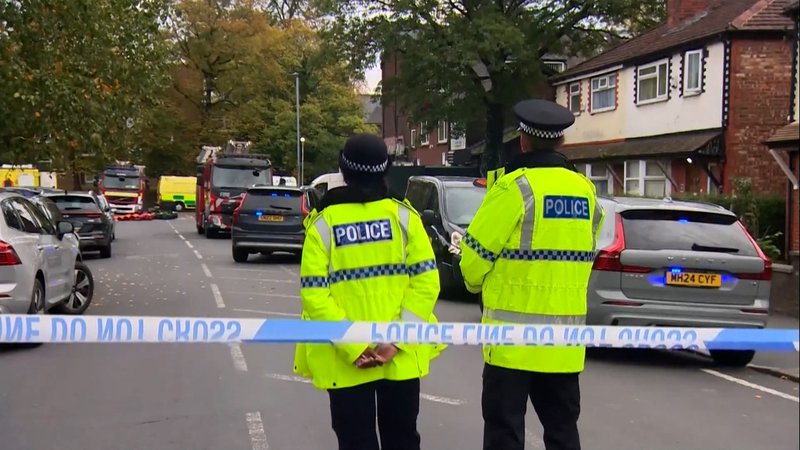 Angriff vor Synagoge in Manchester | Bild: Bayerischer Rundfunk 2025 Angriff vor Synagoge in Manchester