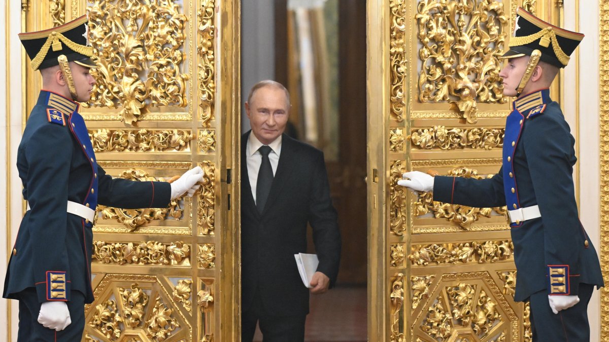 Russen rühmen Putins Autokratie: "Wozu brauchen wir Parteien?"