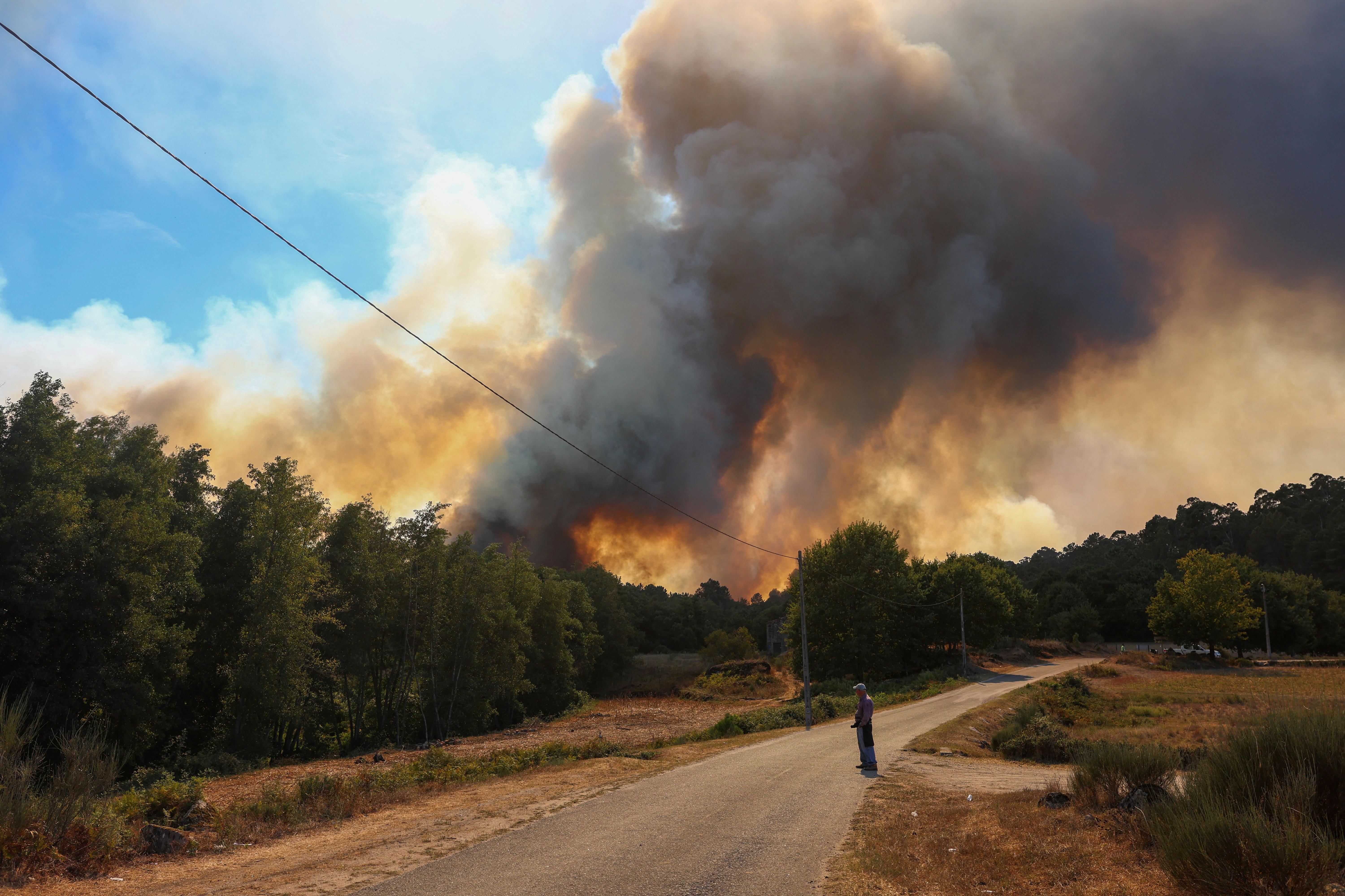 Waldbrände in der Nähe von Penalva do Castelo