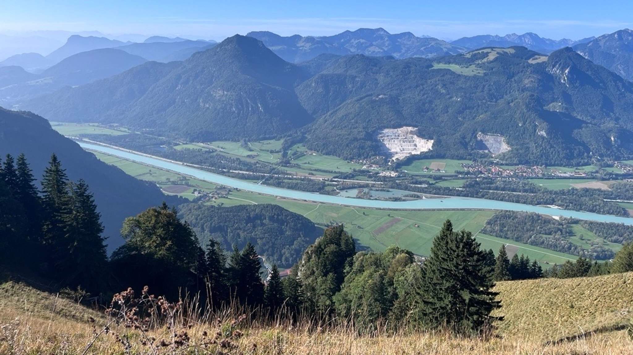 Ein Foto vom Inntal von oben