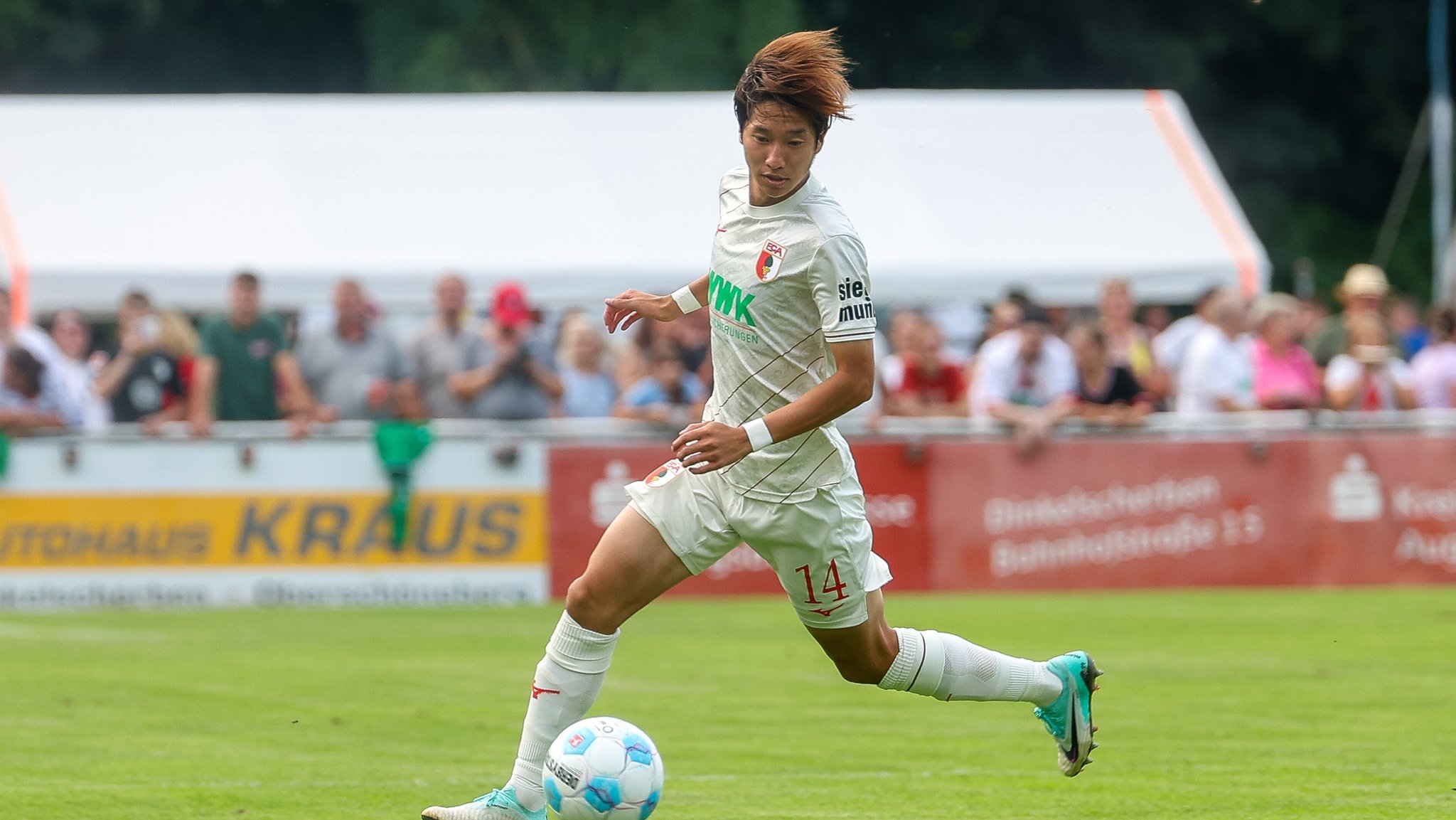 Transfer-Ticker: Unglücksrabe Okugawa verlässt Augsburg