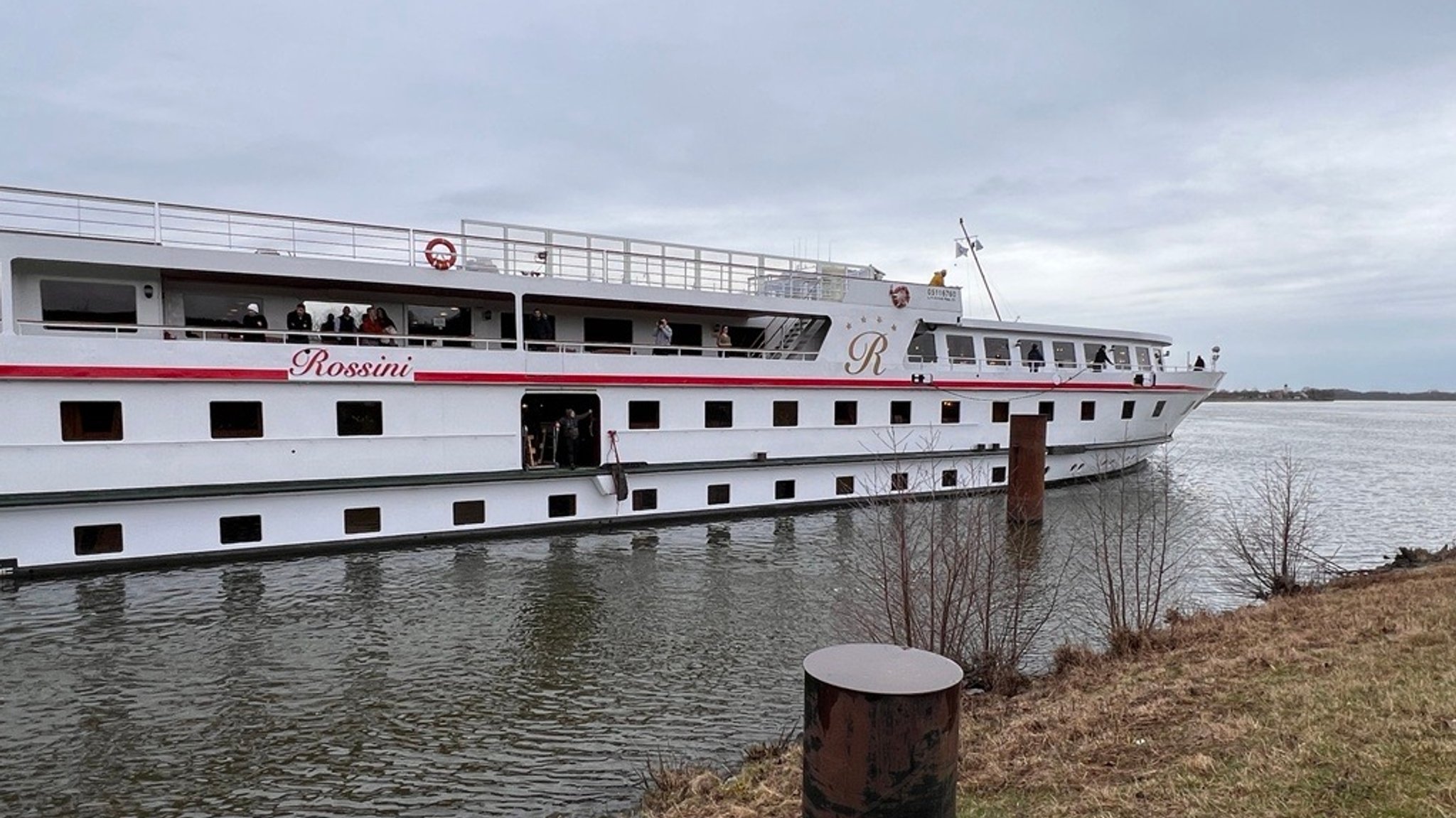 Ein Schiff auf der Donau.