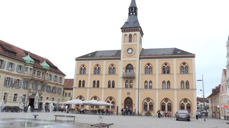 Der Rathausplatz in Pfaffenhofen