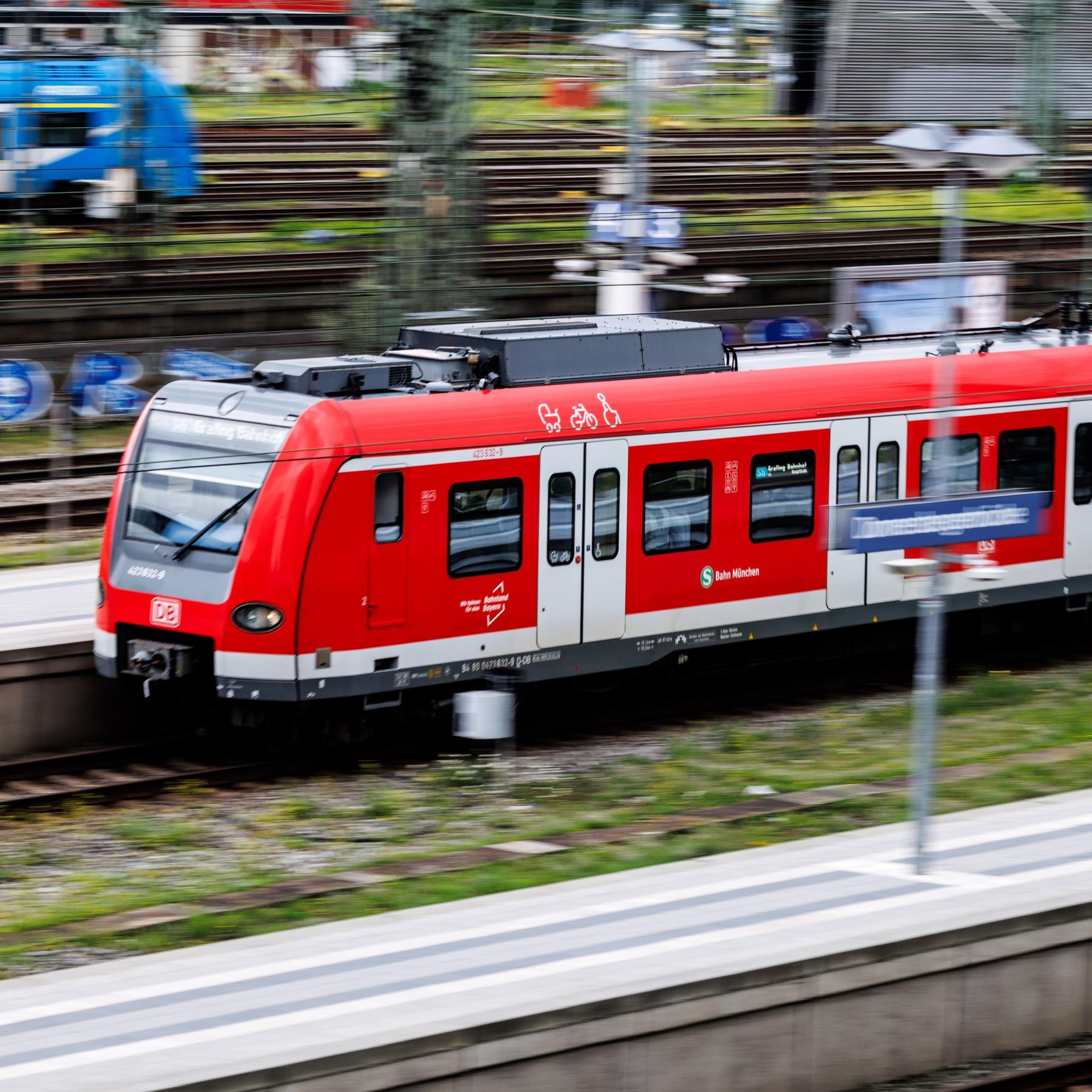 Pro Bahn: "Neuer Preis für das Deutschlandticket sorgt für Unsicherheit"