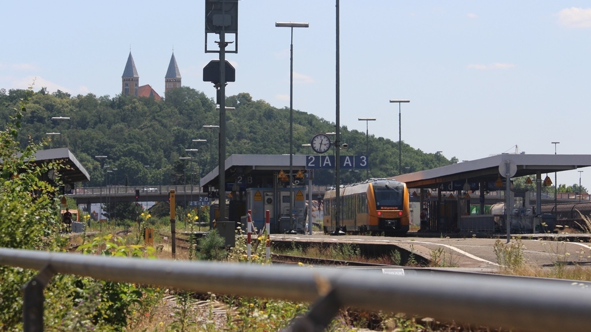 Archivbild: Der Zugbahnhof in Schwandorf, Oberpfalz