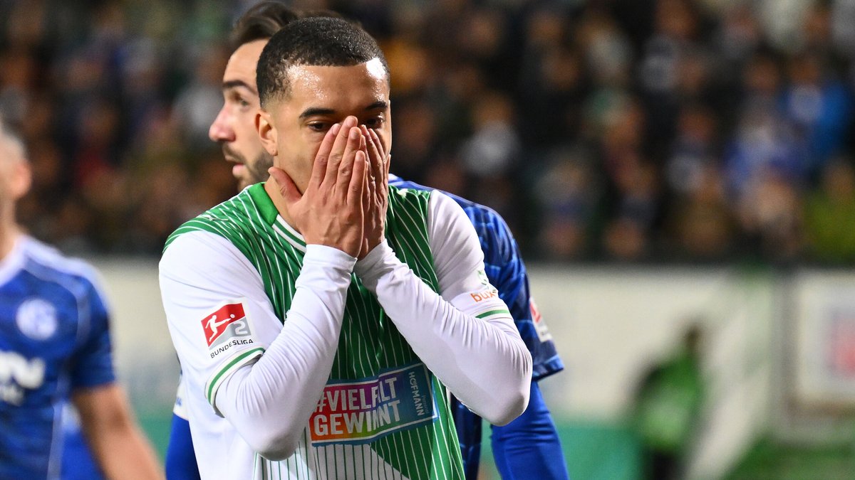 Überraschung verpasst: Schalker Traumtor kostet Fürth den Sieg