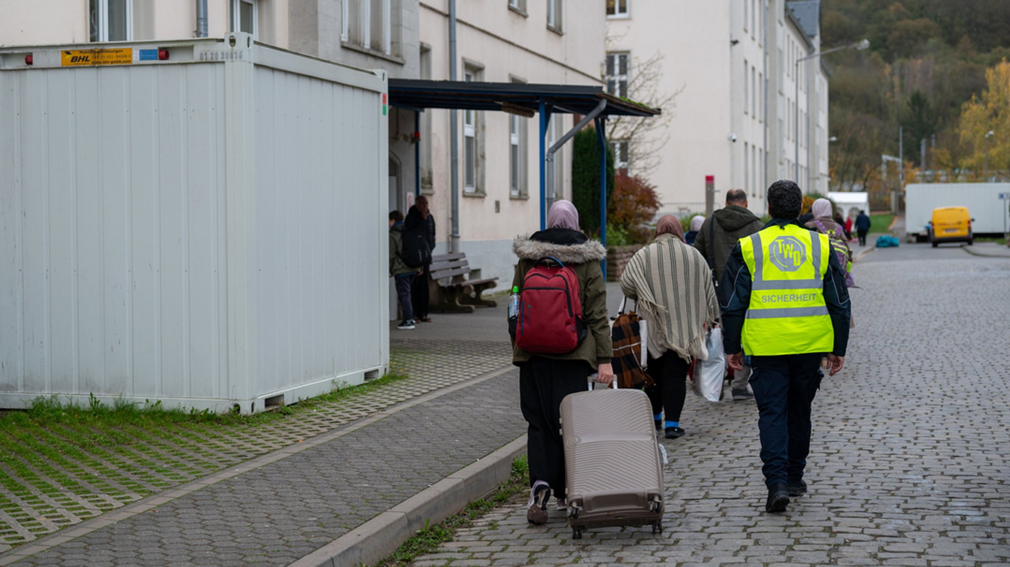 Viele Geflüchtete, wenig Wohnraum: Das Dilemma der Landkreise