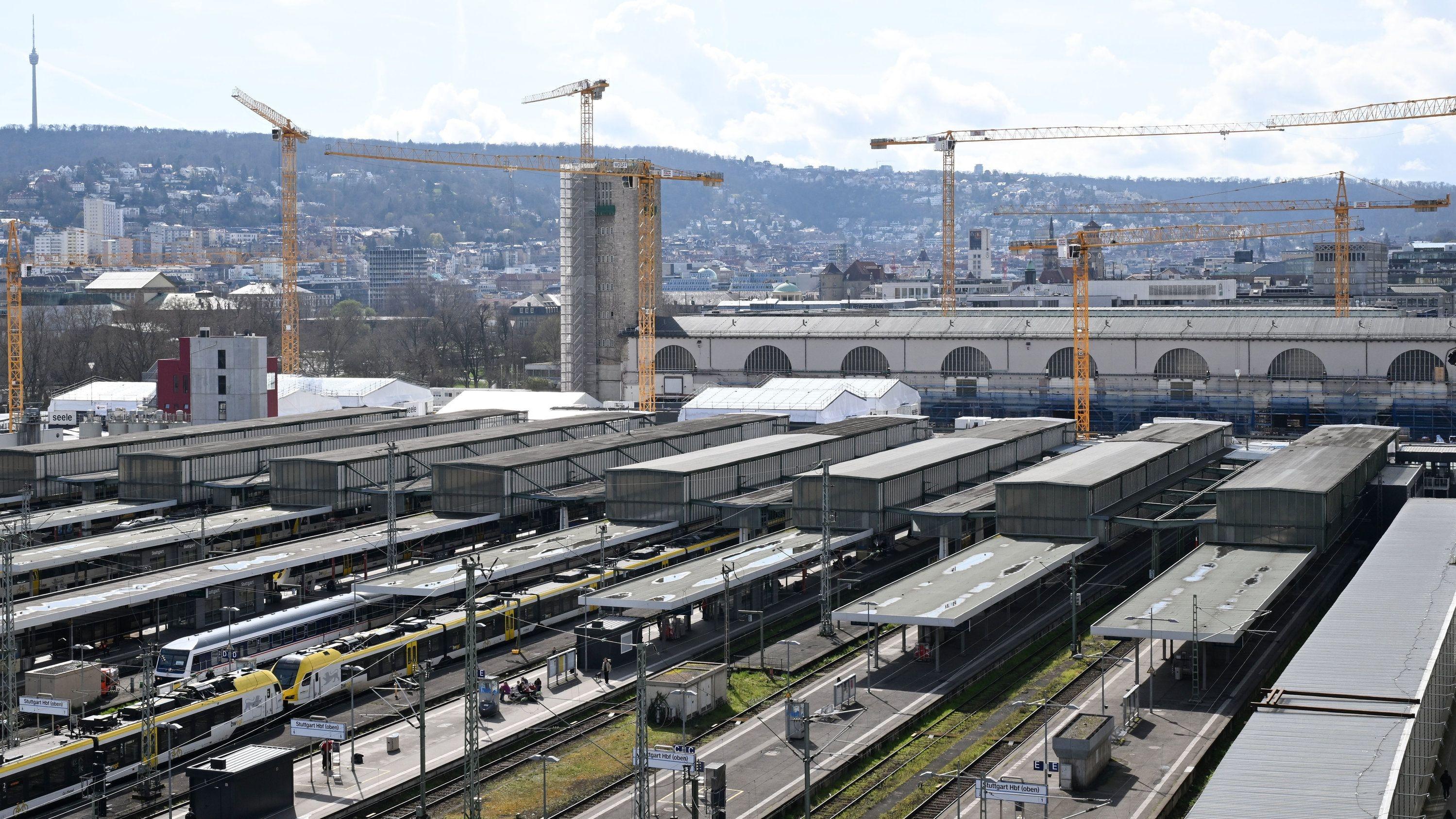 Der Bahnhof des milliardenschweren Bahnprojekts Stuttgart 21, bei der der Stuttgarter Hauptbahnhof unter die Erde verlegt werden soll.