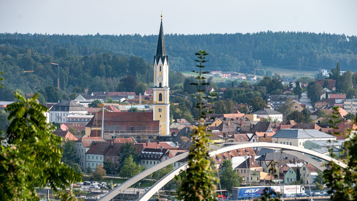 Landkreise Passau Und Regen Verhangen Ausgangsbeschrankungen Br24