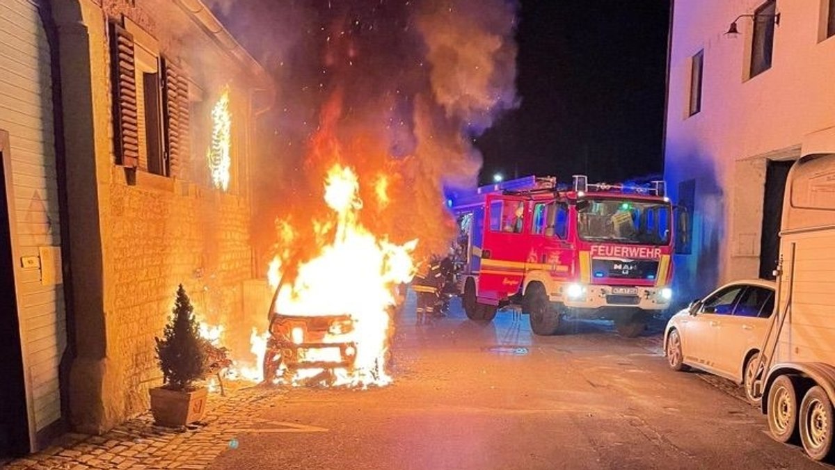 Nach Brandanschlag auf Politiker-Auto: Familie lebt in Angst