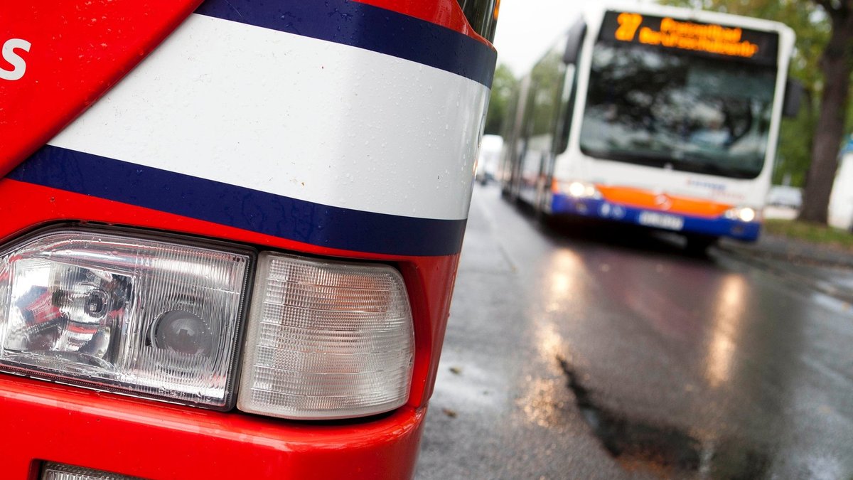 Warum lässt ein Bamberger Busfahrer einen Passagier ans Steuer?