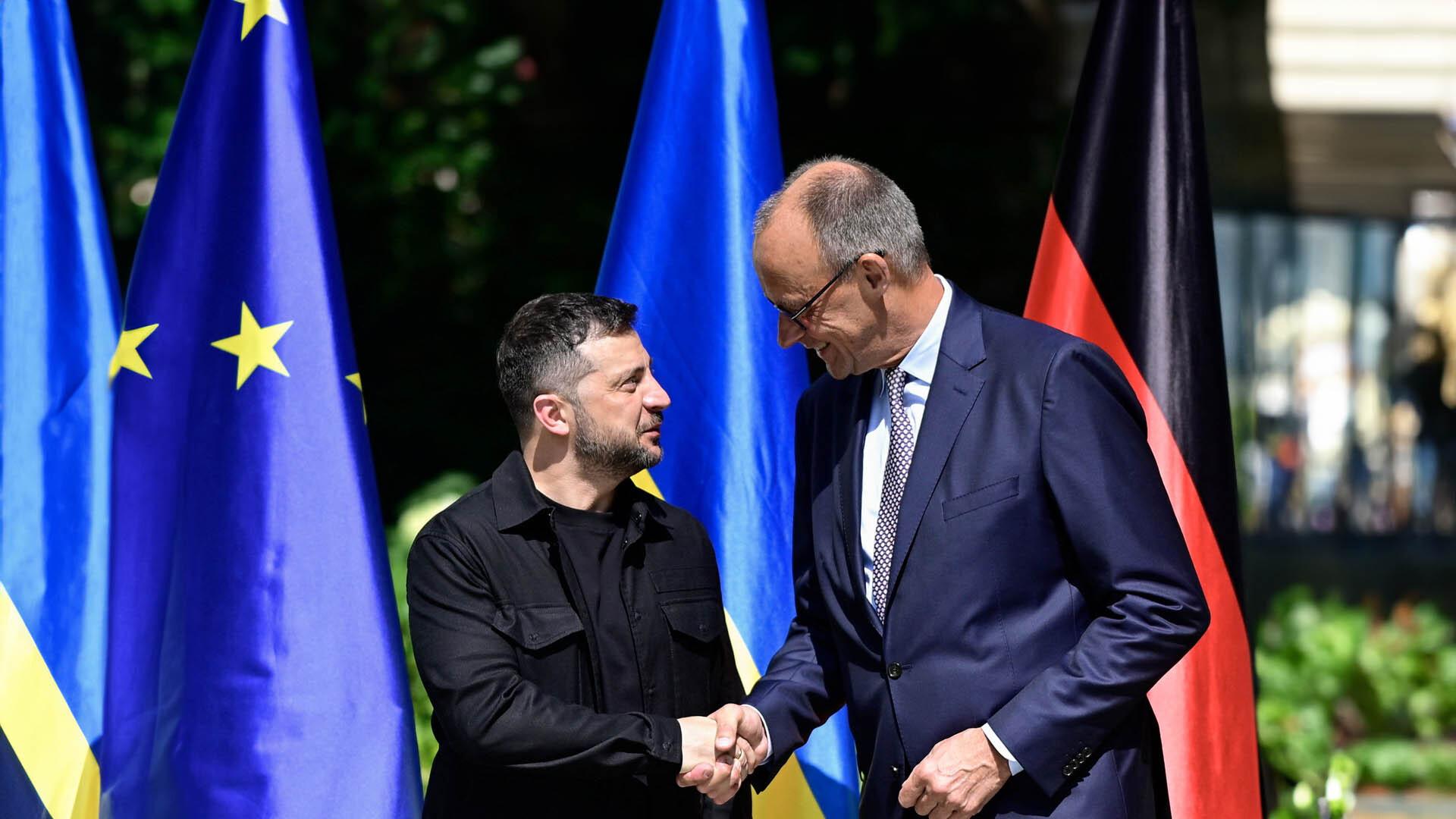 Die EU will Gebietsabtretungen über den Kopf der Ukraine hinweg verhindern. 