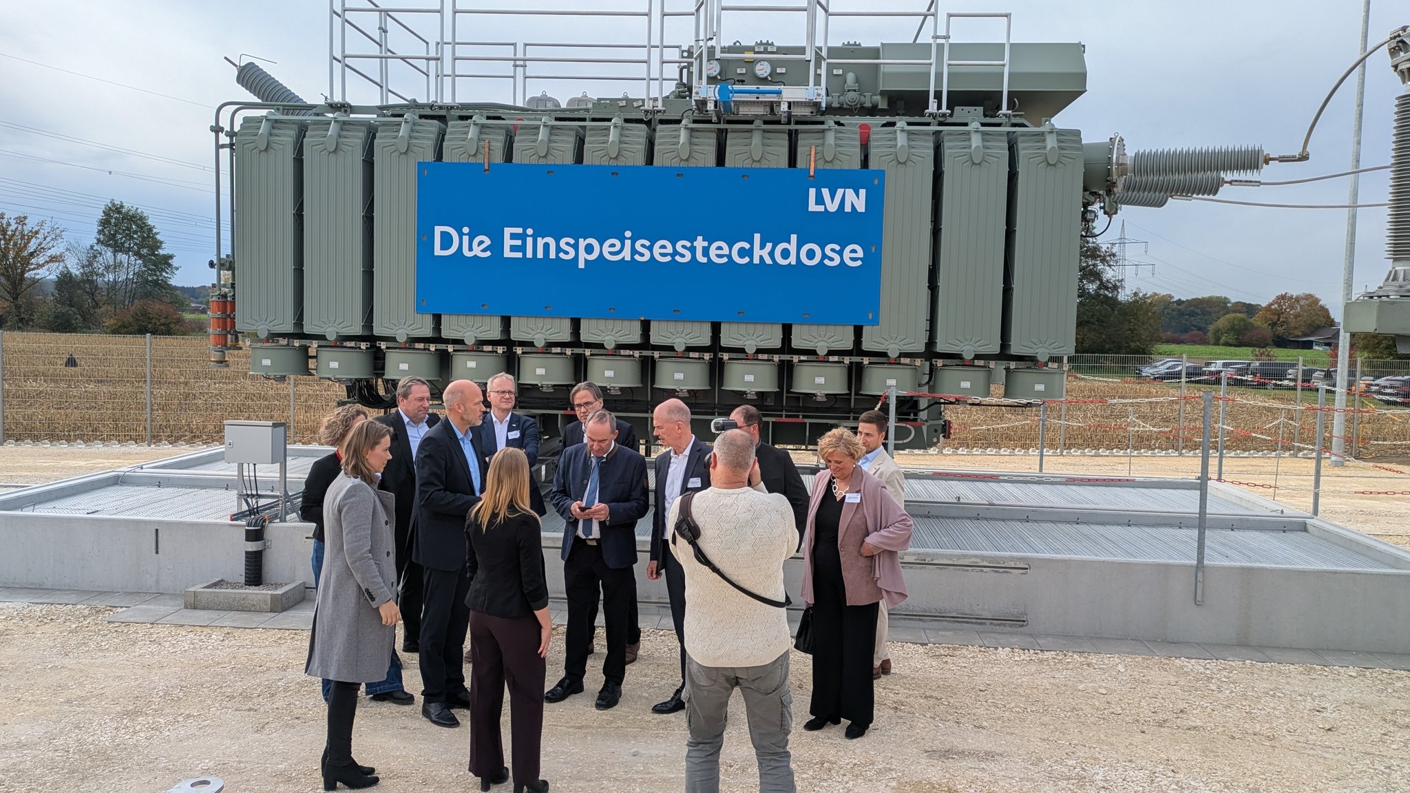 Einspeisesteckdose in Balzhausen - die laut bayerischem Wirtschaftsministerium bundesweit erste dieser Art.