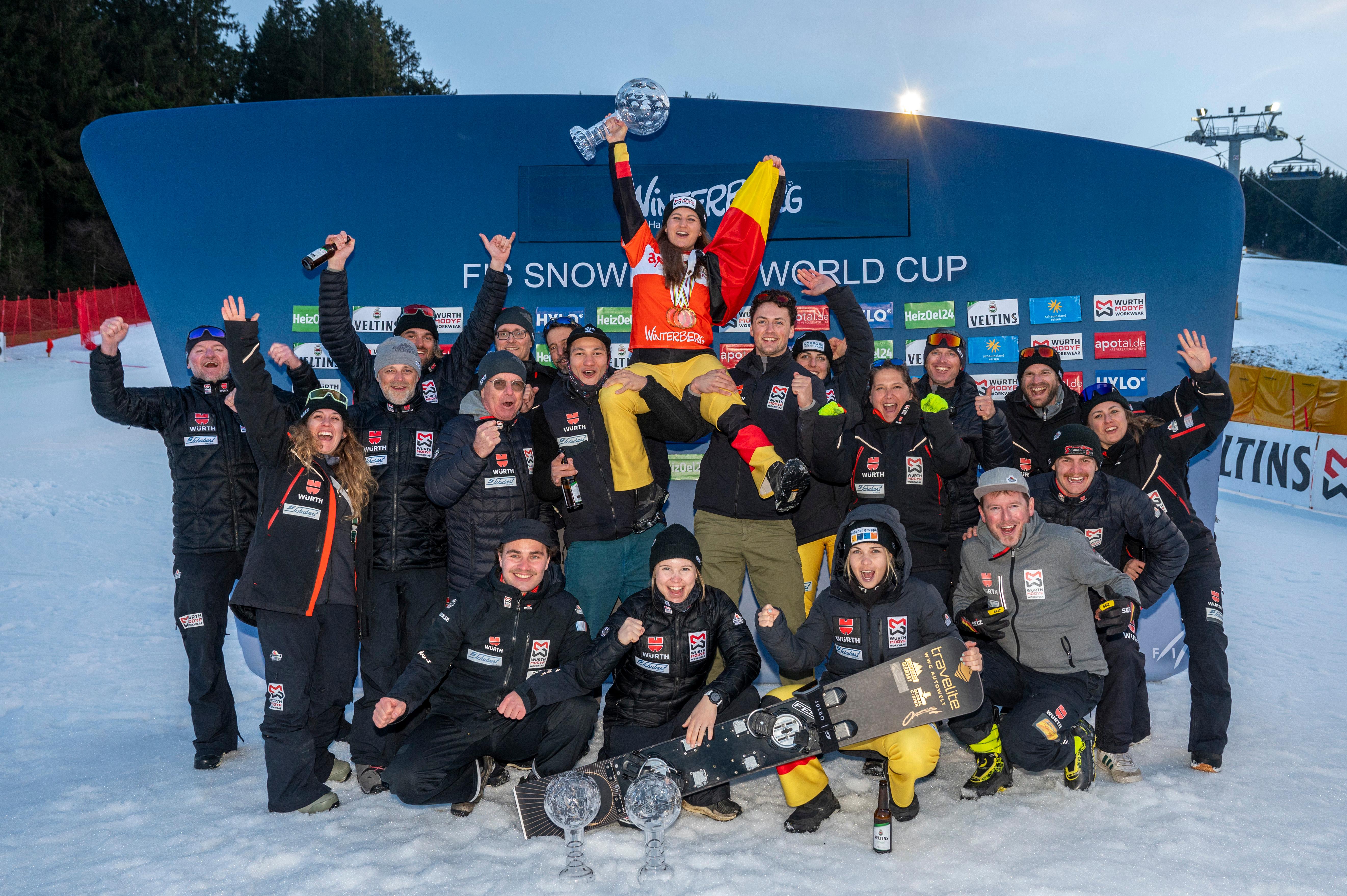 Ramona Hofmeister und das deutsche Team in Winterberg