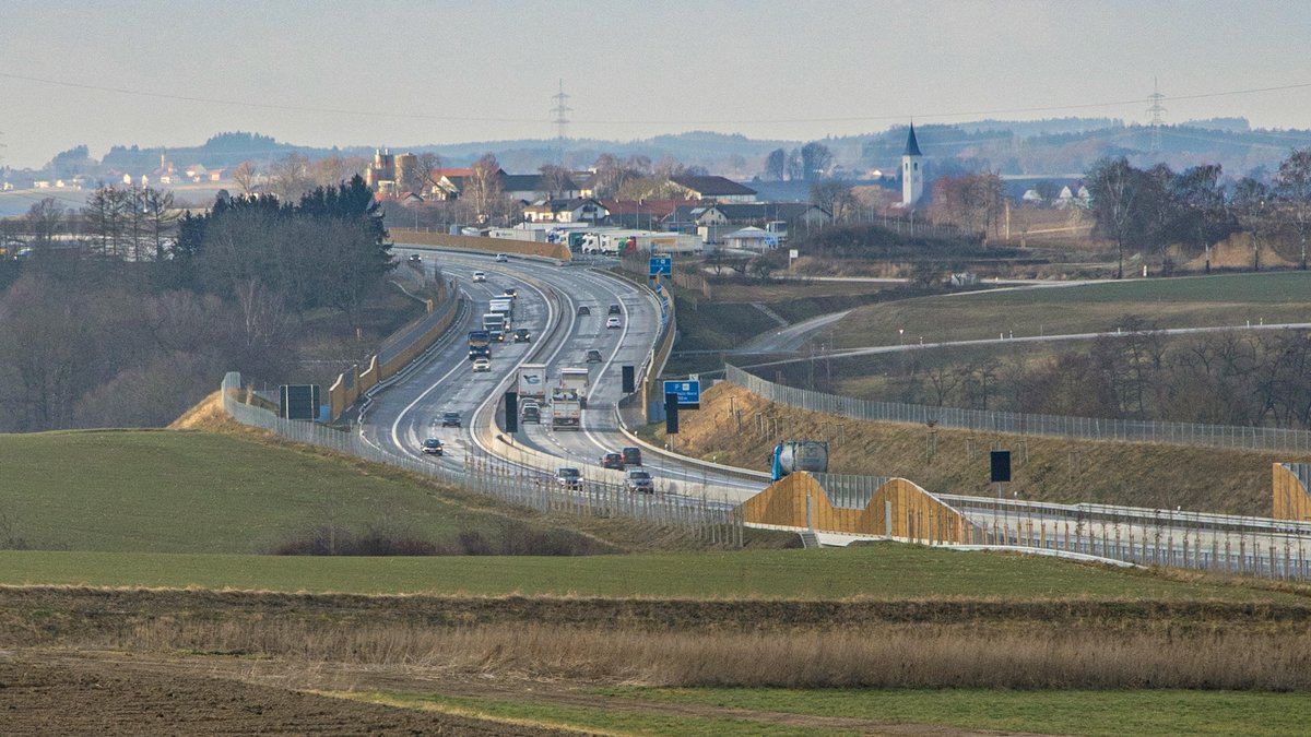 Neue Autobahn durch das Alpenvorland, A 94, Isental, Dorfen