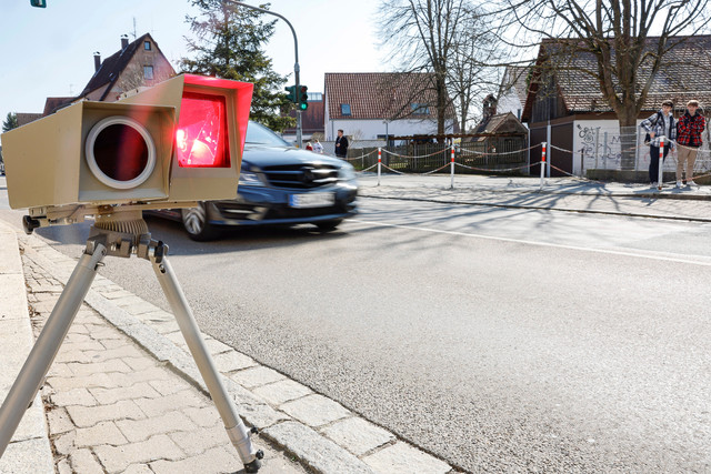 Blitzmarathon: Mit 110 km/h zu schnell erwischt | BR24