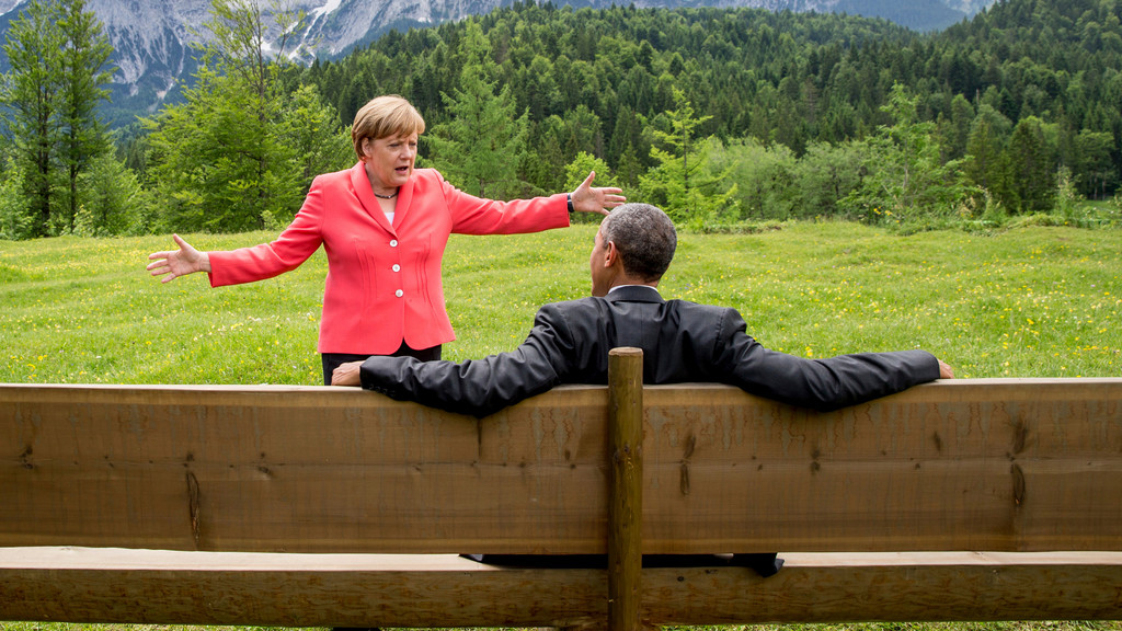 08.06.15: Bundeskanzlerin Angela Merkel und US-Präsident Barack Obama beim G7-Gipfel auf Schloss Elmau.