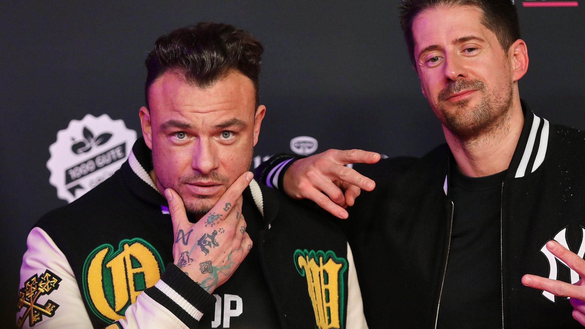 (Archivbild) Preisverleihung der Einslive Krone: Musiker-Duo SDP, bestehend aus Dag-Alexis Kopplin und Vincent Stein, in Bielefeld