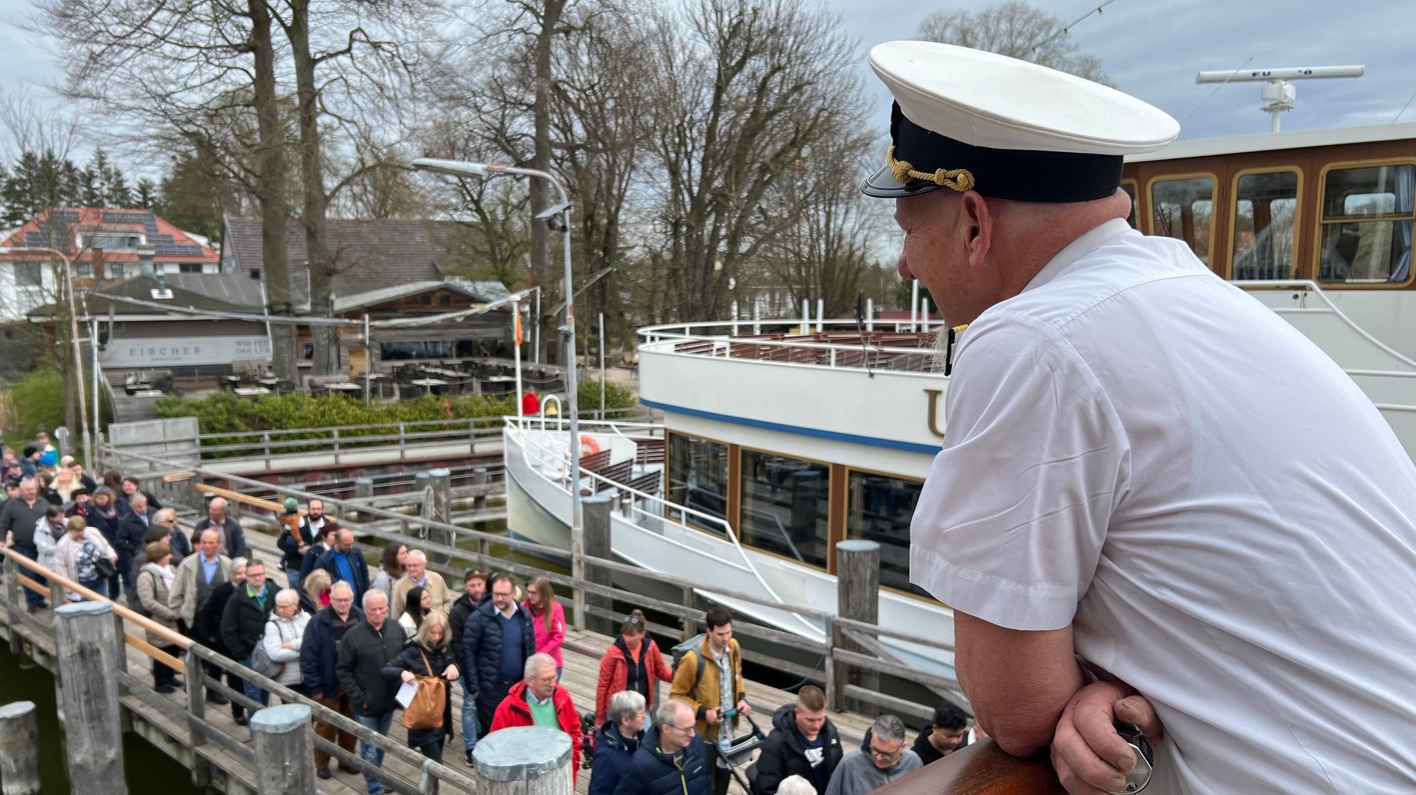 Seit über 30 Jahren ist der Echinger Helmut Diller Kapitän bei der Bayerischen Seenschifffahrt.