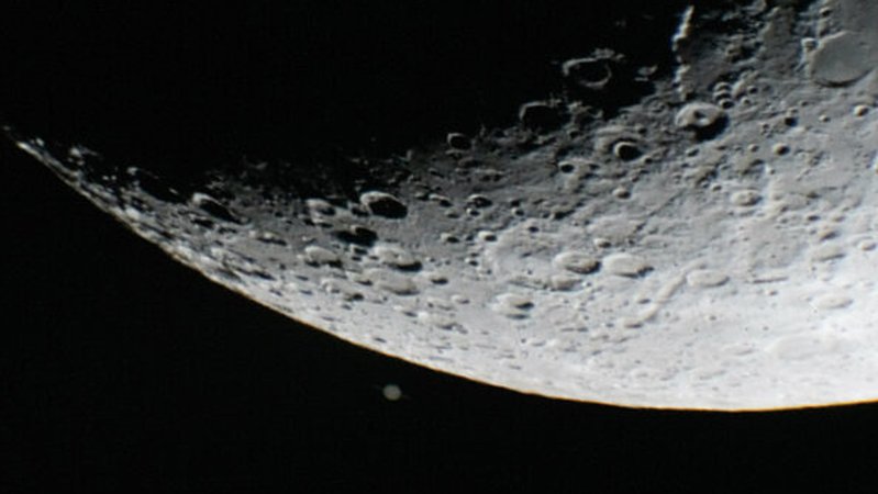 Der Mond ist ein begehrtes Ziel nicht nur europäischer Raumfahrt. | Bild: picture alliance / NurPhoto | Lorenzo Di Cola Der Mond ist ein begehrtes Ziel nicht nur europäischer Raumfahrt.