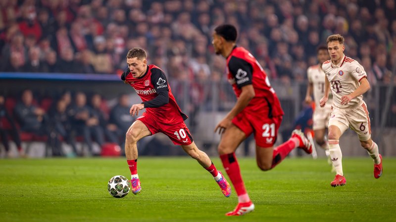 Florian Wirtz (Leverkusen) beim Spiel gegen den FC Bayern. | Bild: picture alliance / M.i.S. | Bernd Feil Florian Wirtz (Leverkusen) beim Spiel gegen den FC Bayern.