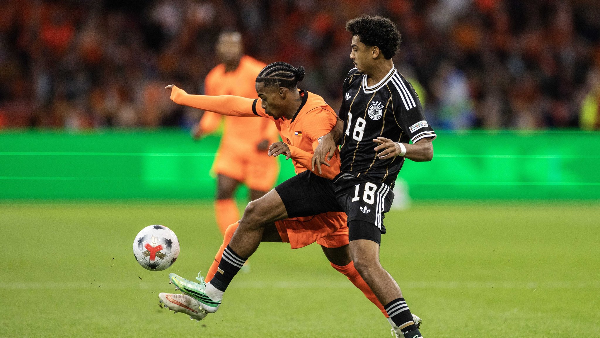 Spielszene: Niederlande - Deutschland, Nations League | Bild: picture alliance / NurPhoto | Marcel van Dorst Spielszene: Niederlande - Deutschland, Nations League
