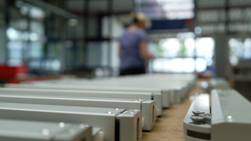 Trübe Stimmung in der bayerischen Metall- und Elektroindustrie | Bild: Bayerischer Rundfunk 2024 Trübe Stimmung in der bayerischen Metall- und Elektroindustrie