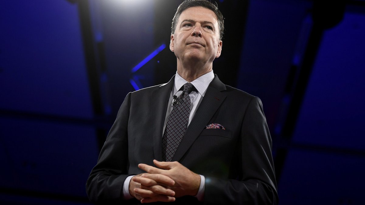Auf Betreiben Trumps: Ex-FBI-Chef Comey angeklagt 