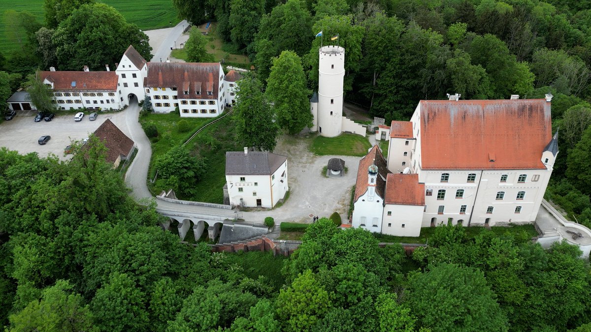 Die Mindelburg in Mindelheim wurde zwischen 1167 und 1190 von Kaiser Friedrich Barbarossa erbaut 
