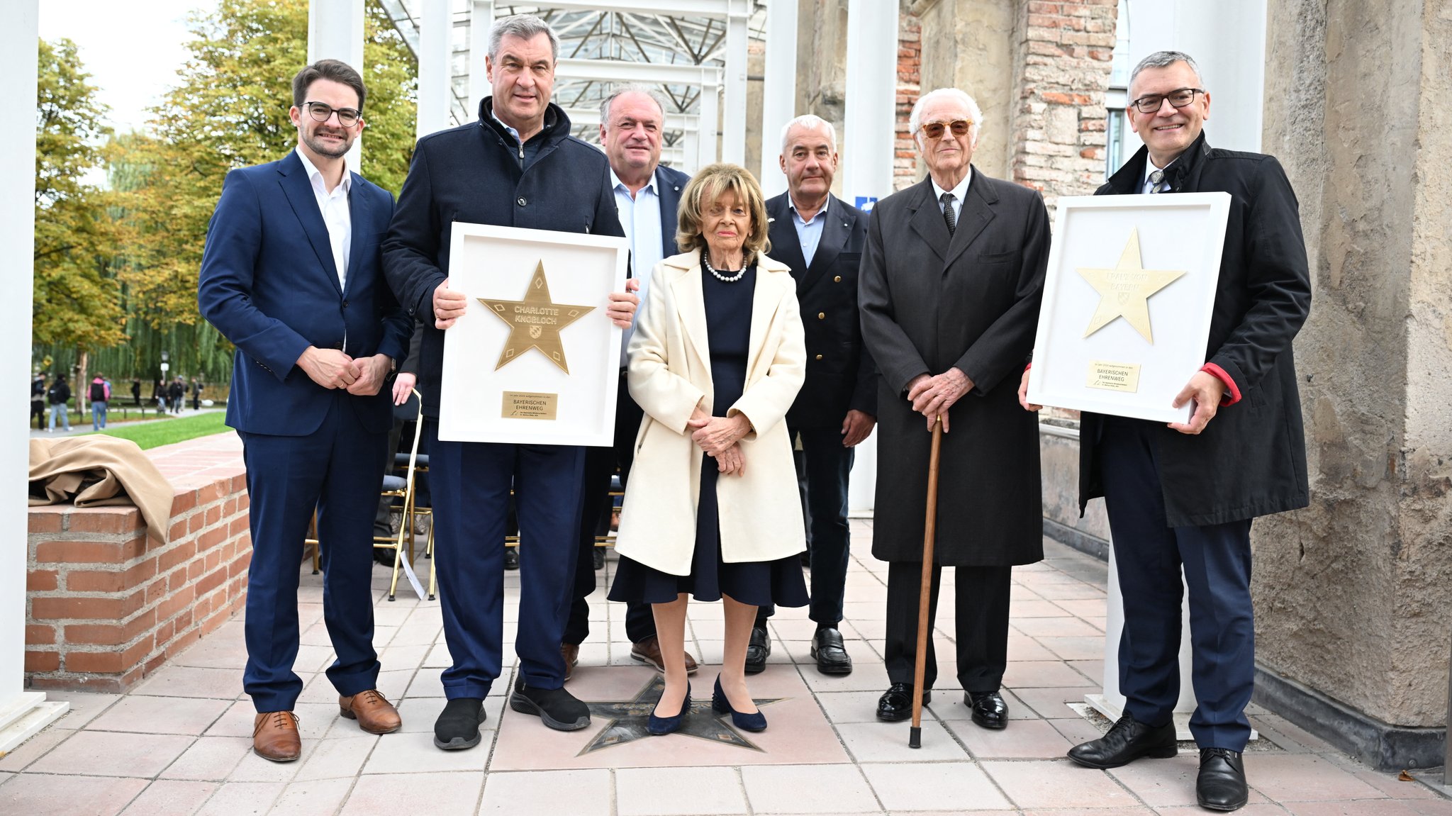 Festakt zur Einweihung des bayerischen "Walk of Fame" an der Staatskanzlei in München