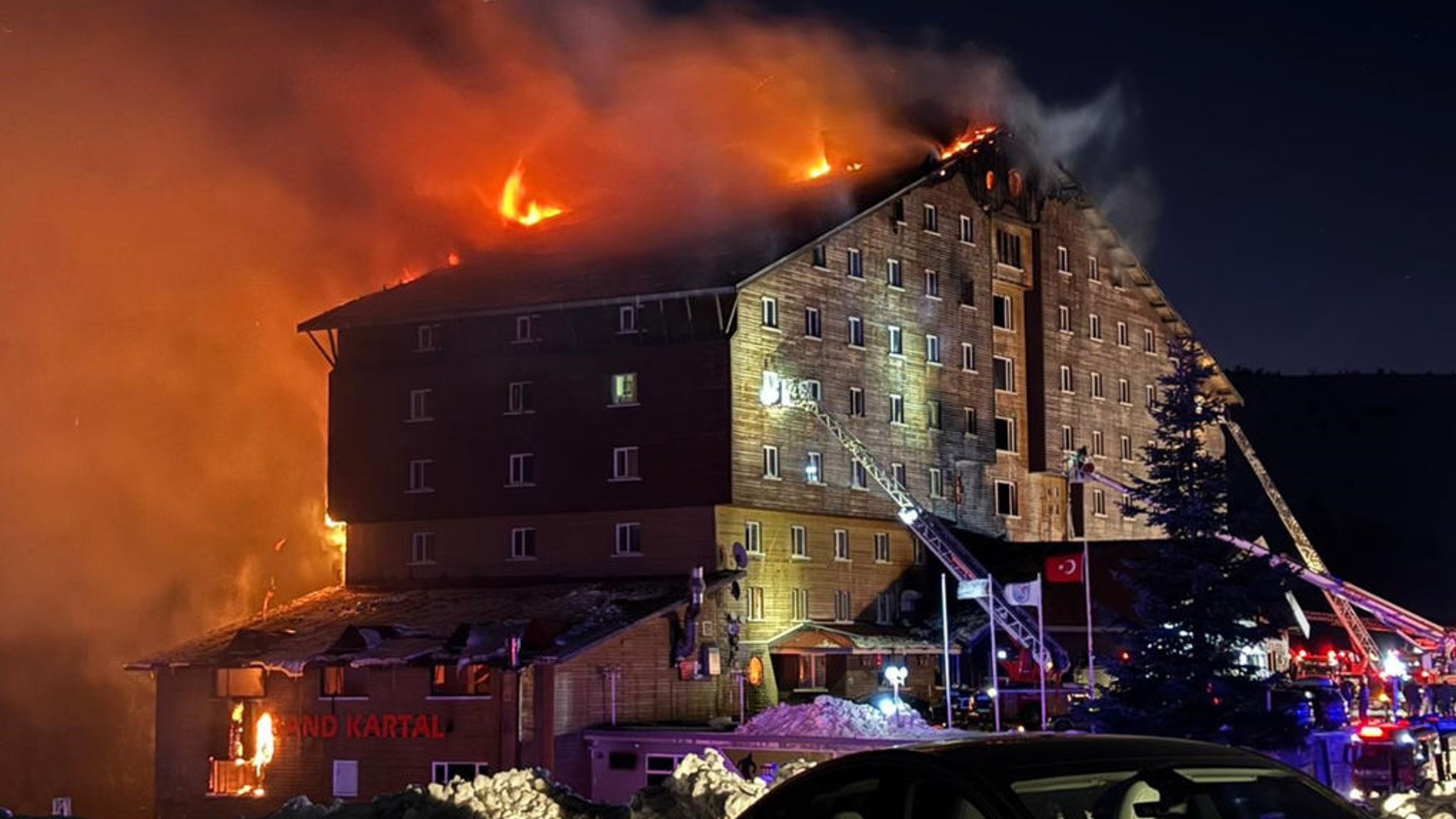 Brand in Ski-Ressort in der Türkei