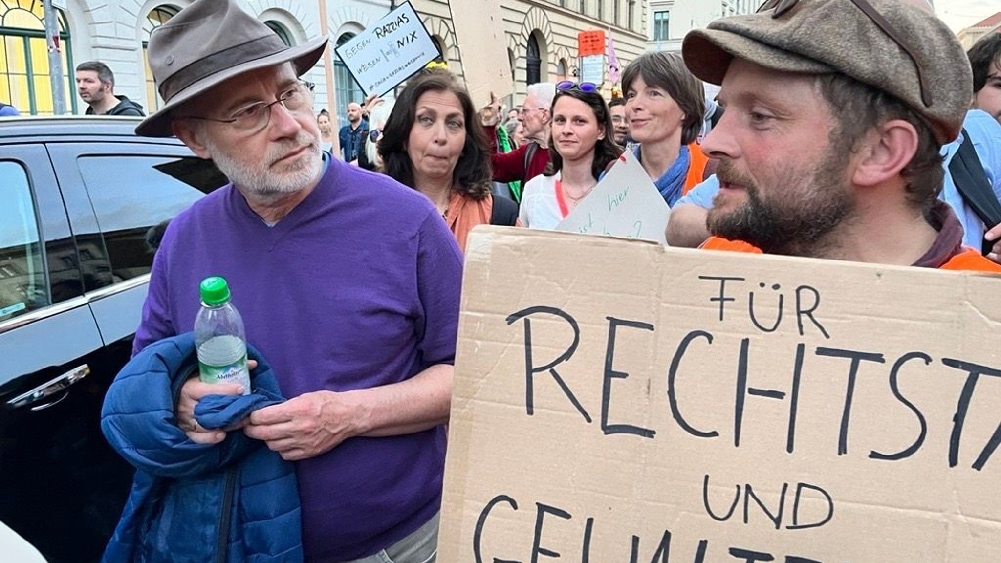 Der Astrophysiker Harald Lesch bei der Demo in München