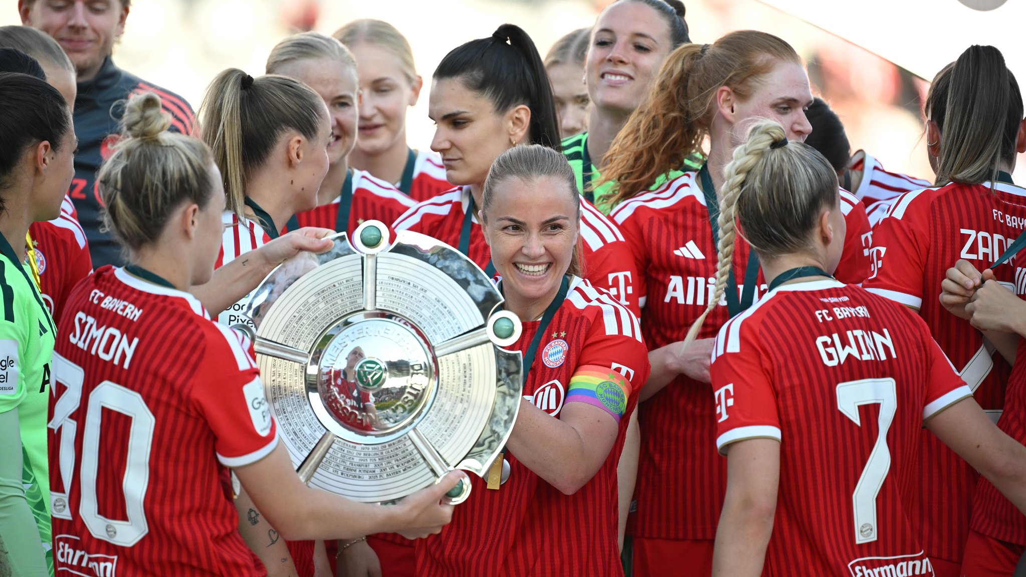 Vierter Titel in Folge: FC Bayern Frauen feiern Meisterschaft 