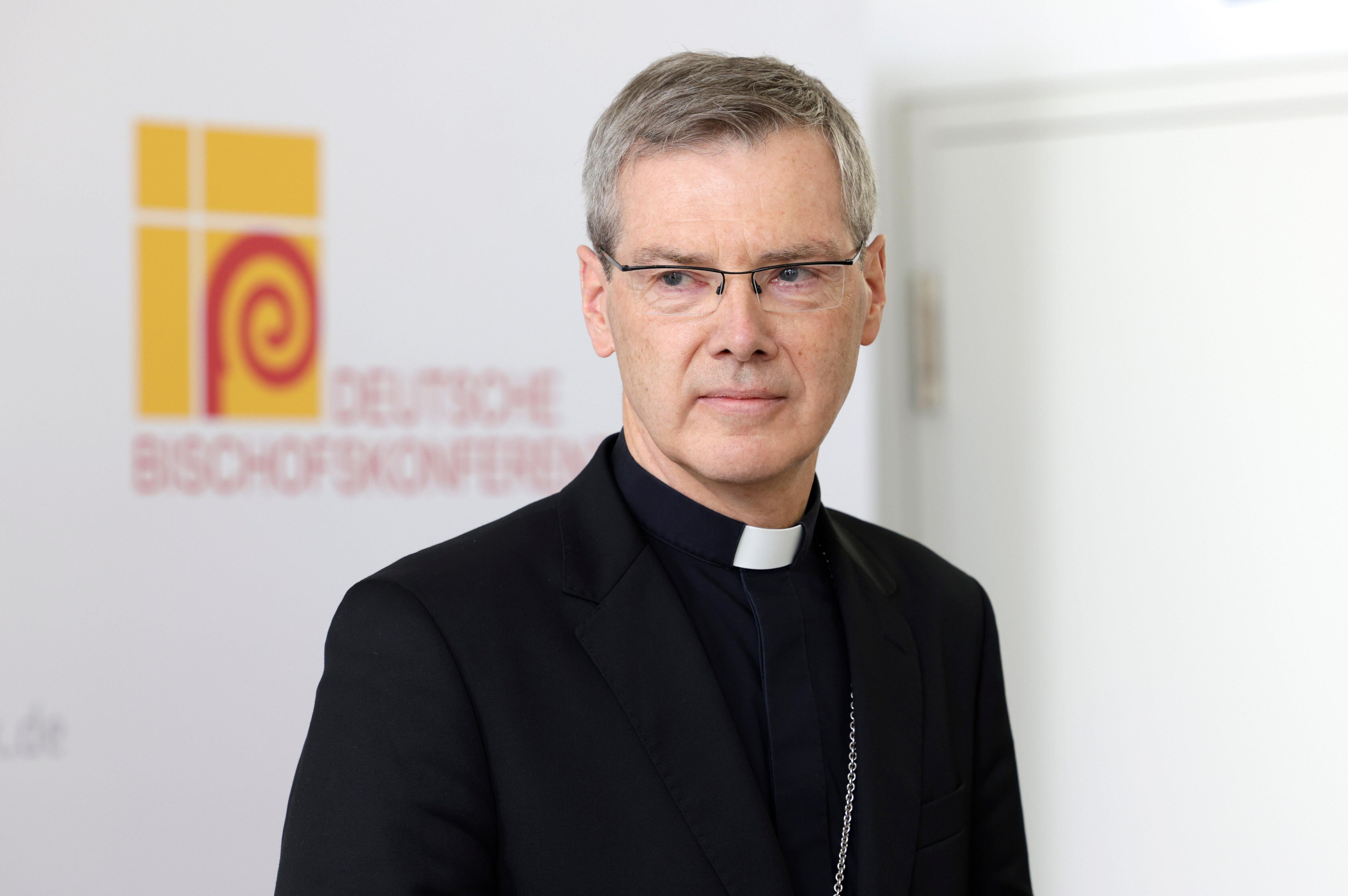 Bischof Heiner Wilmer ist der neue Vorsitzende der Bischofskonferenz. 