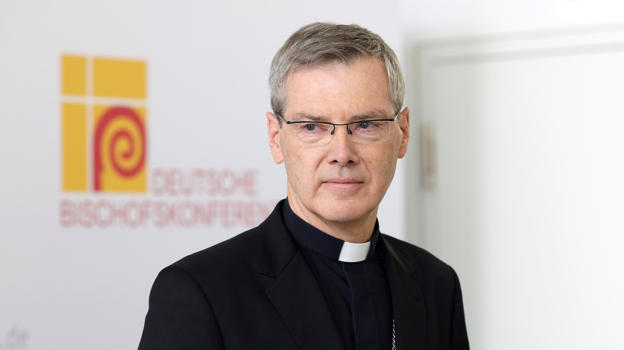 Bischof Heiner Wilmer ist der neue Vorsitzende der Bischofskonferenz. 