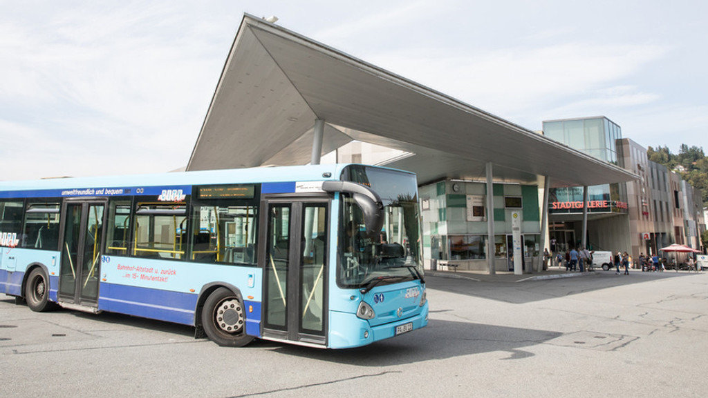 Der ZOB in Passau: Die Stadt will neben einigen Landkreisen auch beim Verkehrsverbund "Donauwald" mitmachen