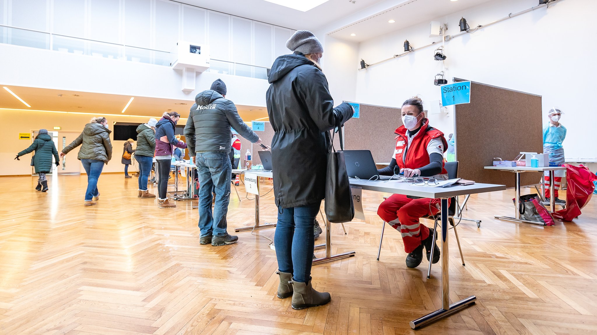 Anmeldung zur Testabgabe während PCR-Testungen im Bezirk Kitzbühel nach Mutations-Verdachtsfällen Mitte Januar.