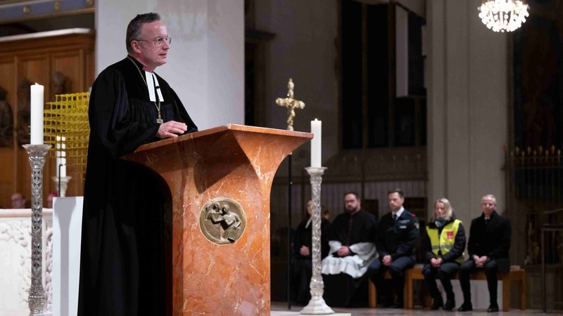 Der Landesbischof Christian Kopp | Bild: picture alliance/dpa/dpa-Pool | Sven Hoppe Der Landesbischof Christian Kopp