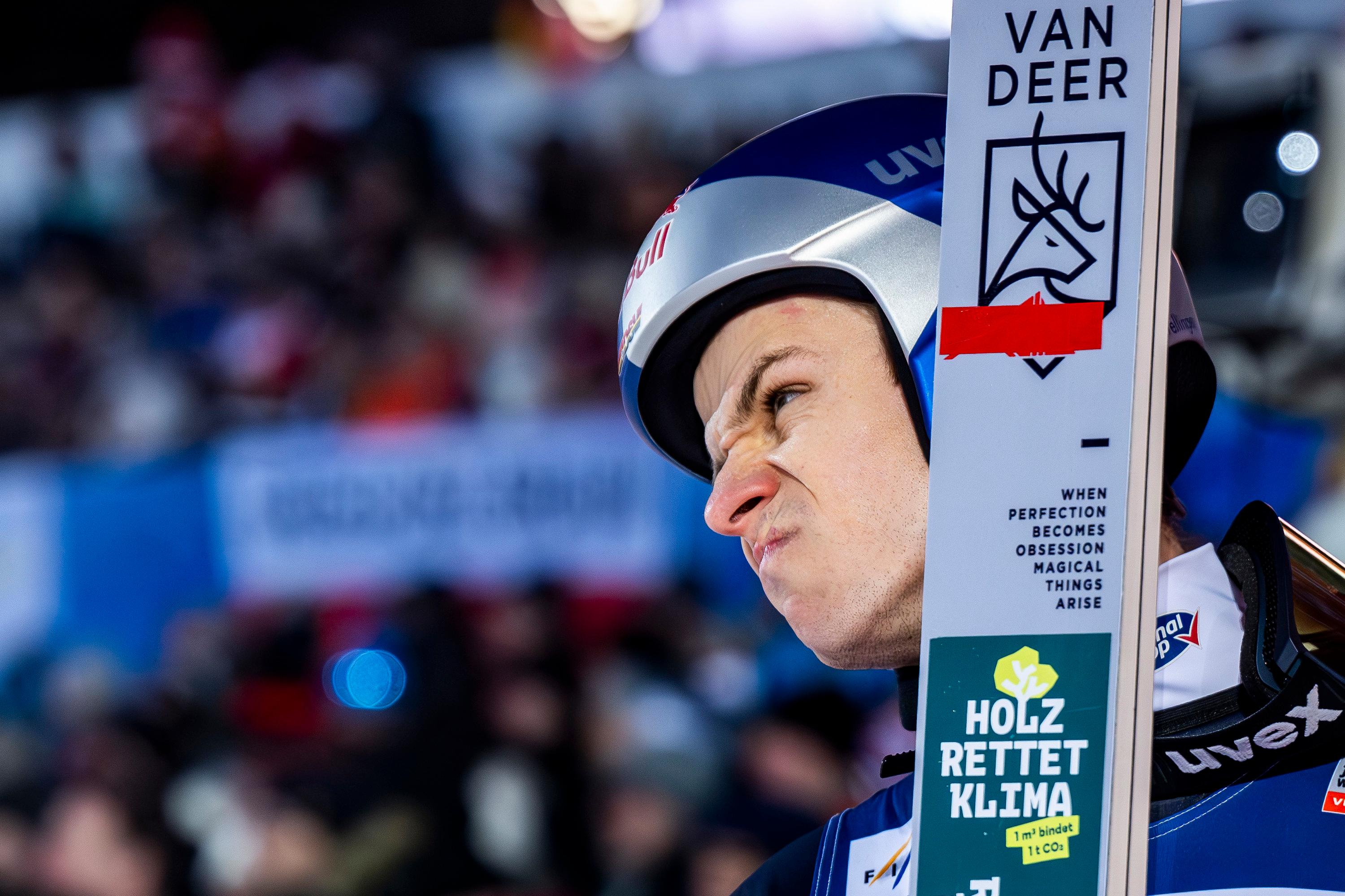02.02.2025, Hessen, Willingen: Ski nordisch/Skispringen: Weltcup, Großschanze, Herren, 2. Durchgang: Andreas Wellinger aus Deutschland reagiert im Auslauf. Foto: David Inderlied/dpa +++ dpa-Bildfunk +++