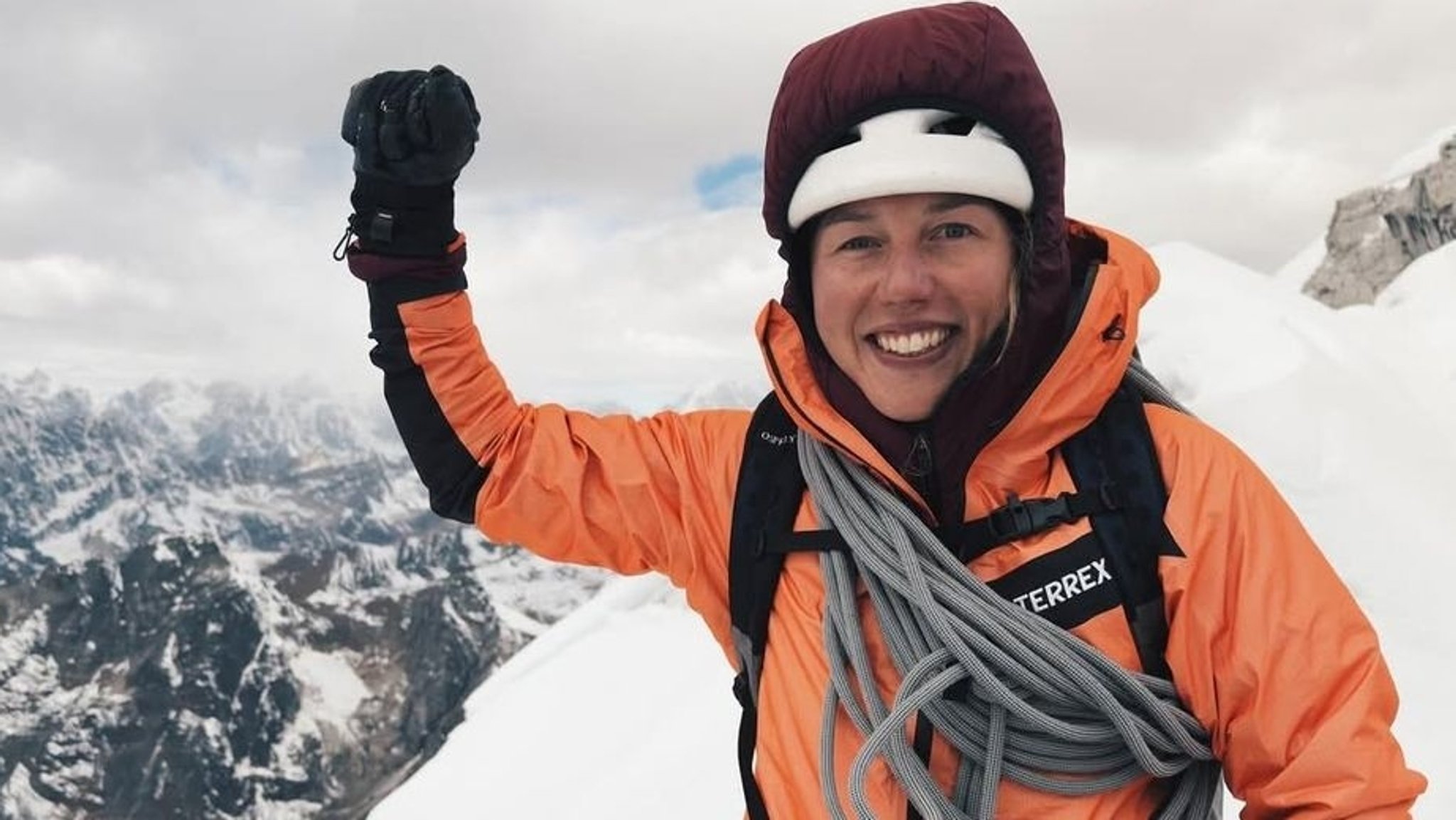 Laura Dahlmeier beim Aufstieg am Ama Dablam