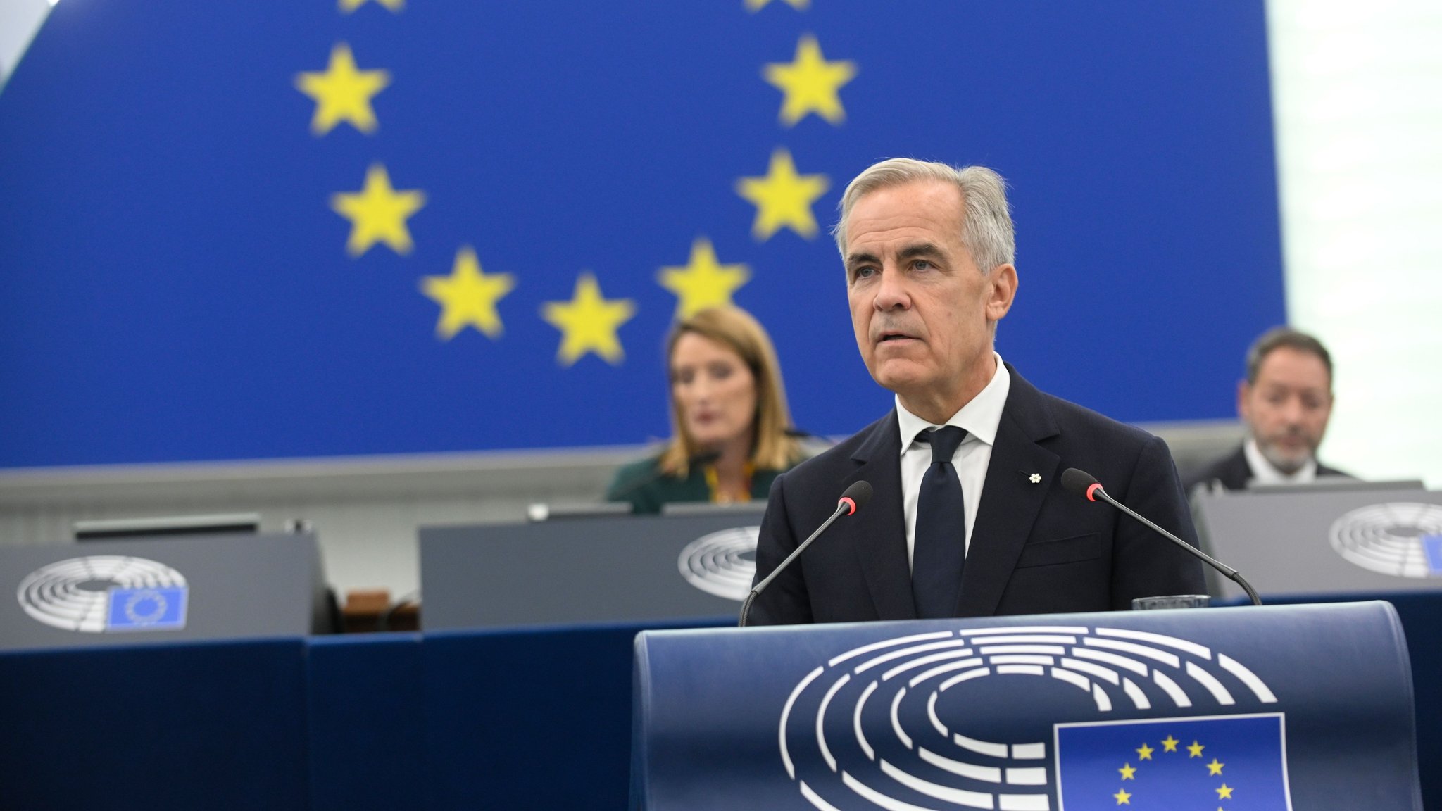 17.09.2026, Frankreich, Straßburg: Kanadas Premierminister Mark Carney hält während einer feierlichen Sitzung im Europäischen Parlament in Straßburg, Ostfrankreich, eine Rede. | Bild: dpa-Bildfunk/Pascal Bastien 17.09.2026, Frankreich, Straßburg: Kanadas Premierminister Mark Carney hält während einer feierlichen Sitzung im Europäischen Parlament in Straßburg, Ostfrankreich, eine Rede.