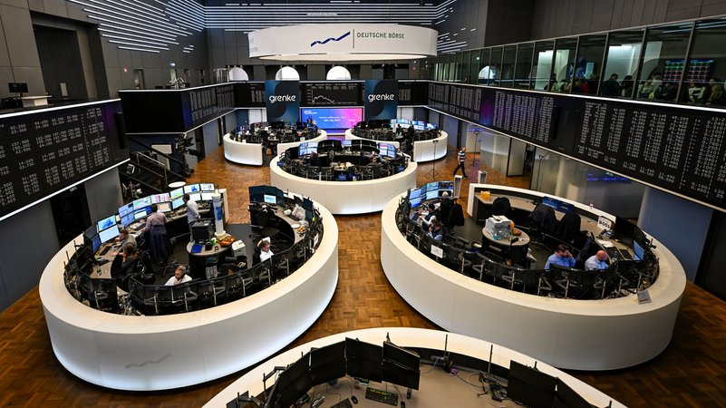Handelssaal der Börse in Frankfurt (Archiv) | Bild: pa/dpa/Eibner-Pressefoto/Florian Wiegand Handelssaal der Börse in Frankfurt (Archiv)