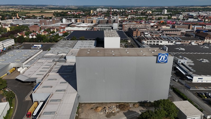 Der Sitz der Firma ZF in Schweinfurt aufgenommen von oben. | Bild: BR/Ralph Wege Der Sitz der Firma ZF in Schweinfurt aufgenommen von oben.