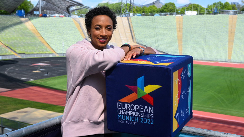 Weitsprung-Olympiasiegerin Malaika Mihambo wirbt für die European Championships in München