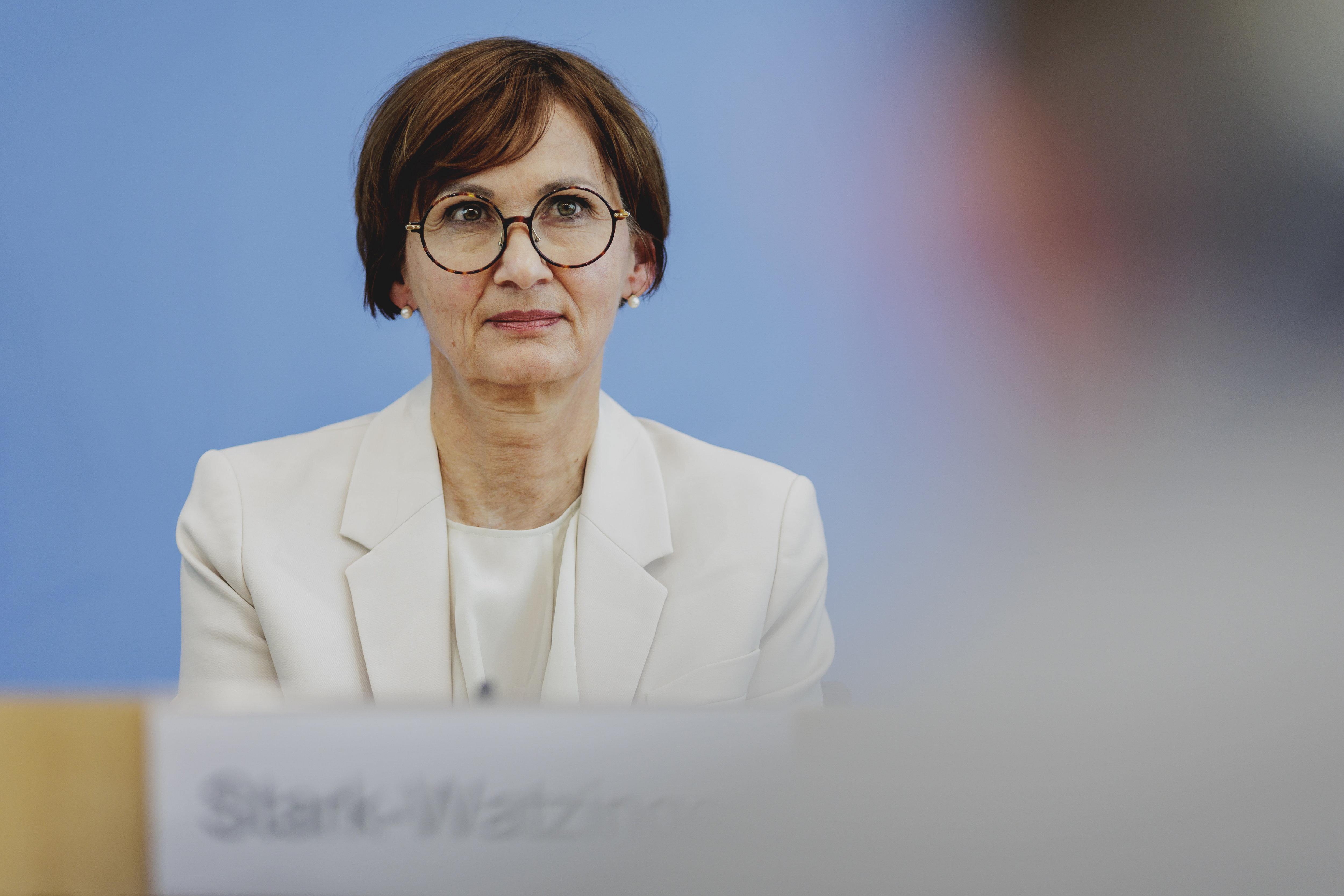 Bettina Stark-Watzinger (FDP), Bundesministerin für Bildung und Forschung