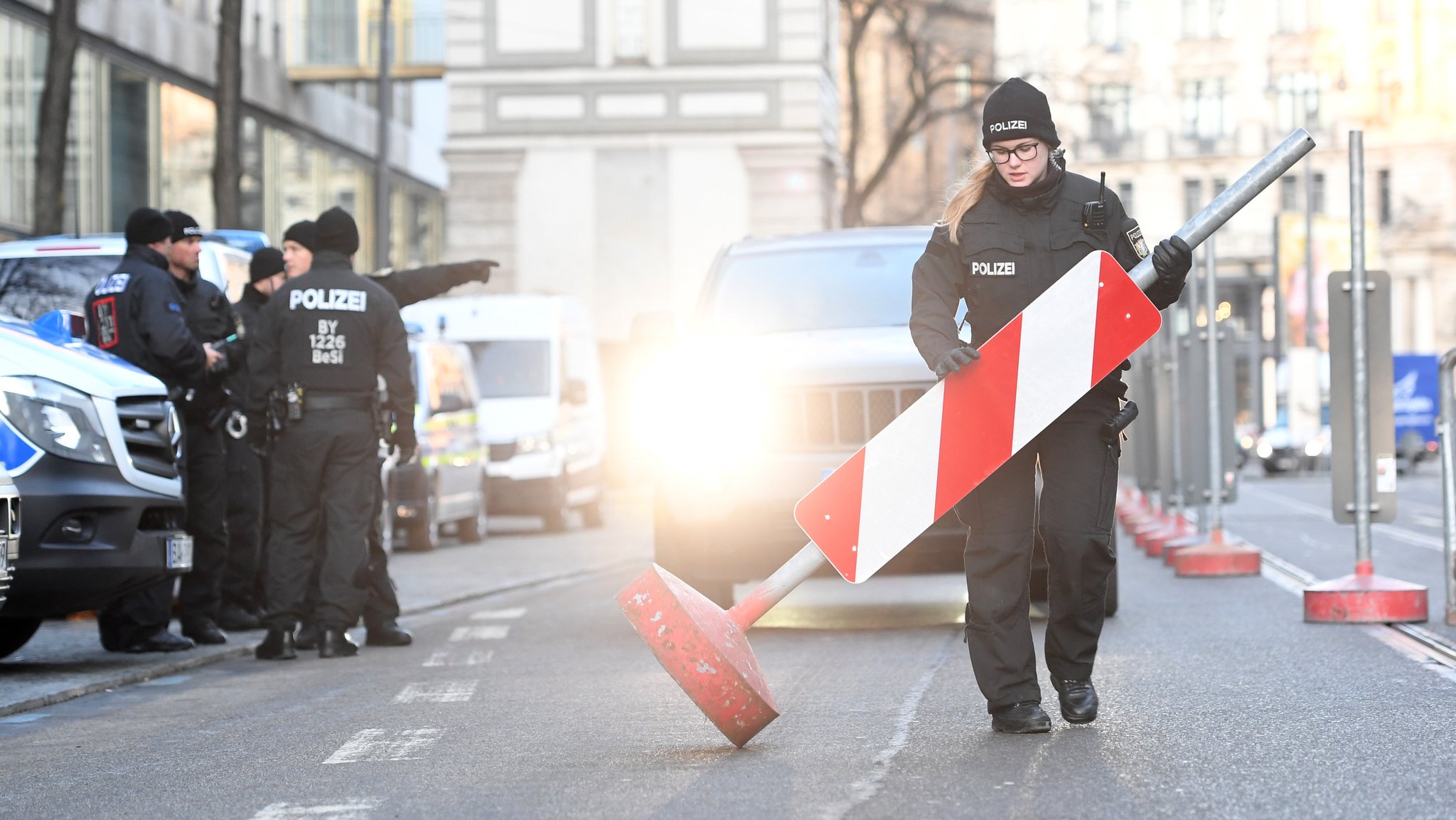 Polizeisperre für den Straßenverkehr in München. (Archivbild)