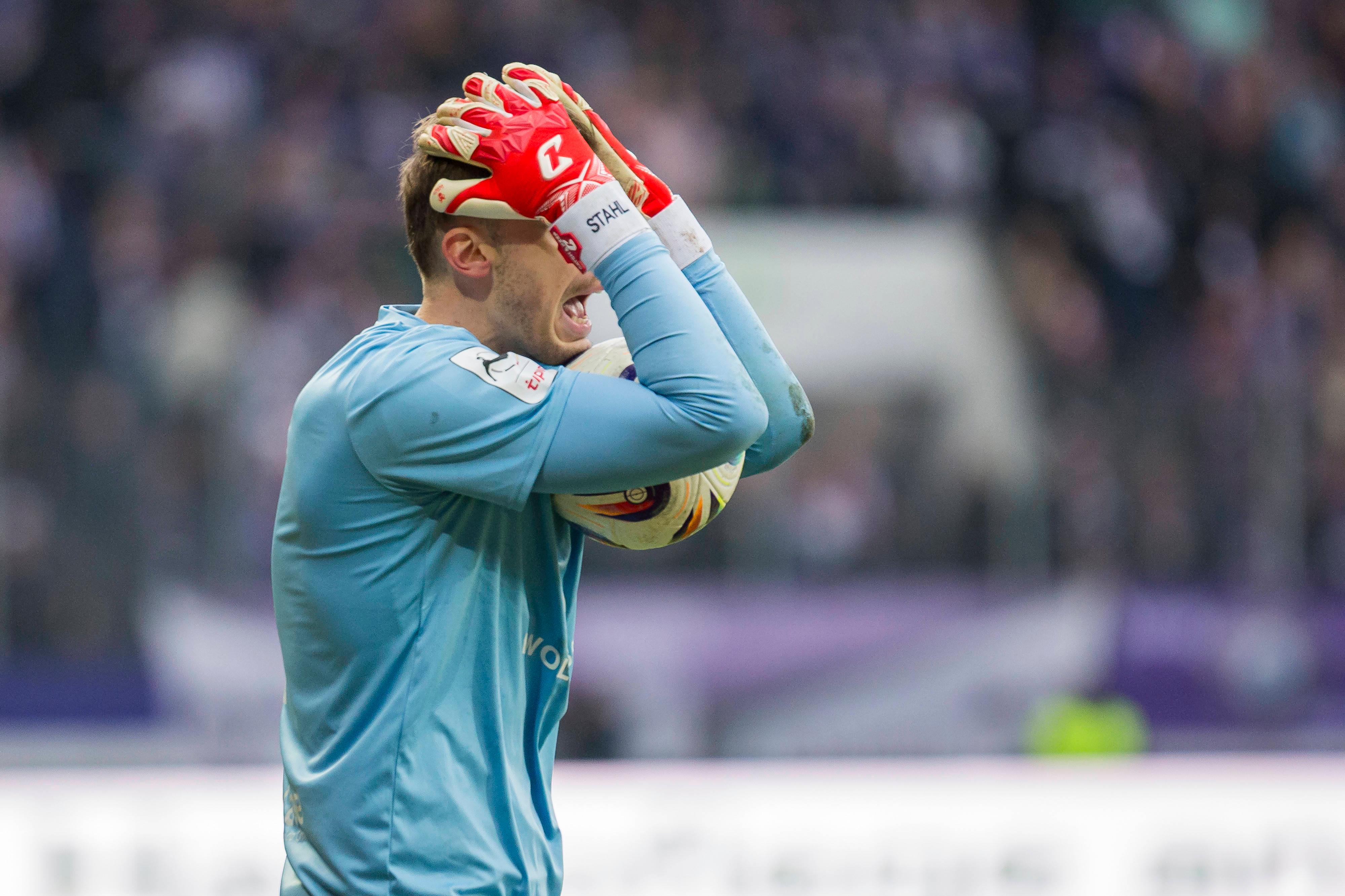 Schweinfurt 05 - Torwart Toni Stahl