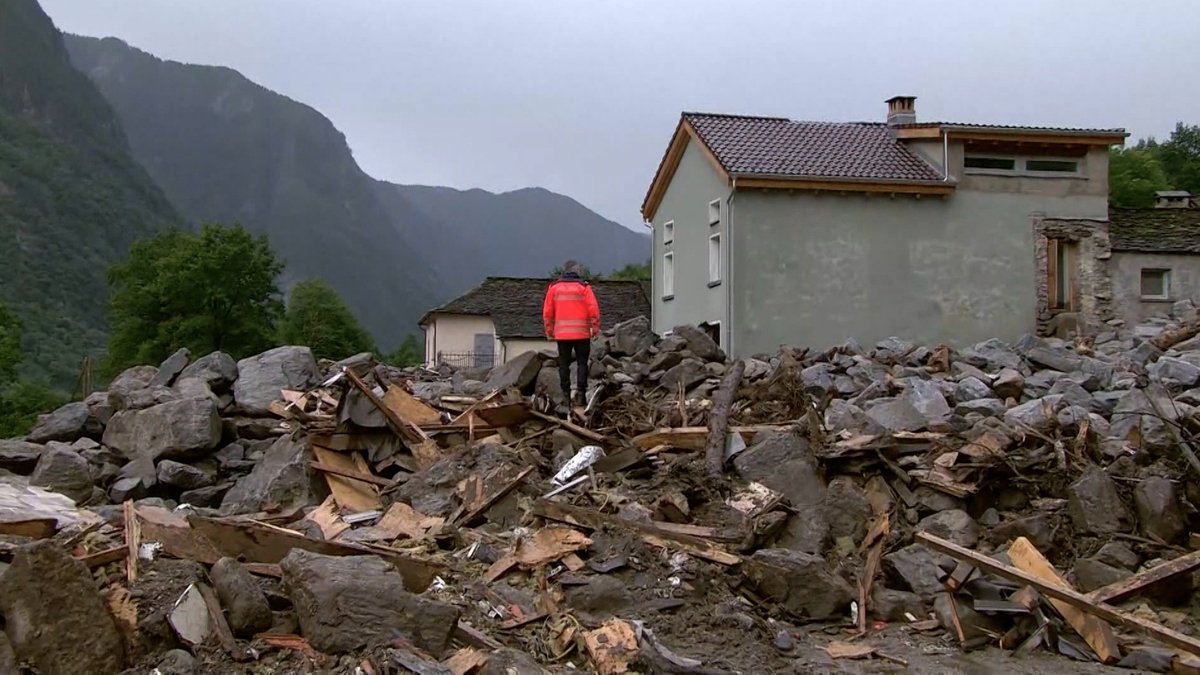 Ein Toter nach Unwettern in der Schweiz - noch zwei Vermisste