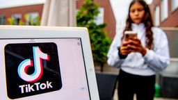 TikTok erschafft in Russland eine Parallelwelt | Bild:picture alliance / ROBIN UTRECHT | ROBIN UTRECHT